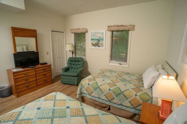 1221 Tidewater Dr Apt 1223, North Myrtle Beach, SC 29582