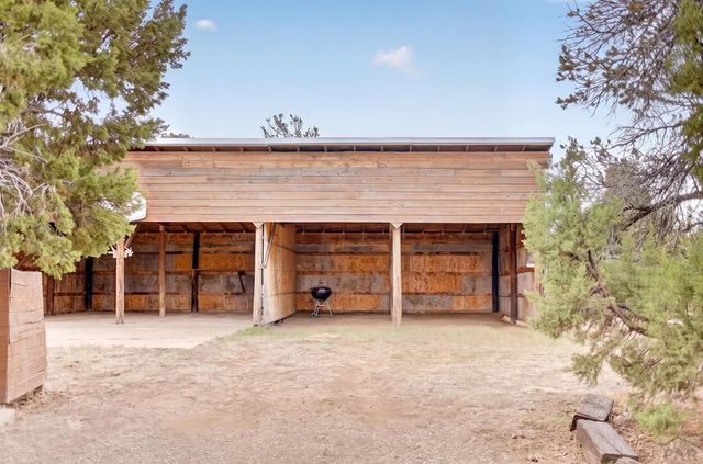 105 Los Vaqueros Cir., Walsenburg, CO 81089