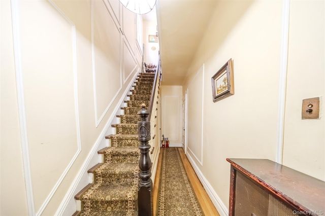 2512 Maclay Avenue, Bronx, NY 10461