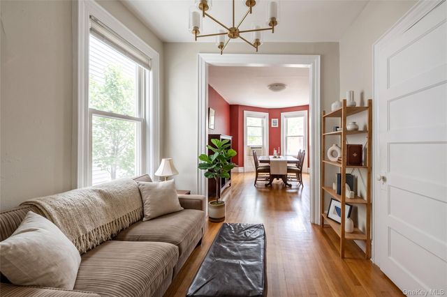 2512 Maclay Avenue, Bronx, NY 10461