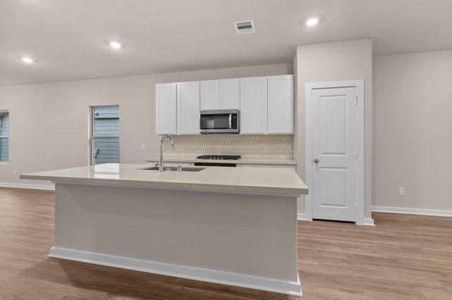 12199 Ridge Top Drive, Conroe, TX 77304