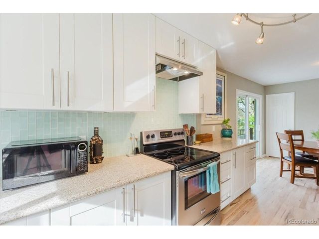 3333 W Tanforan Dr, Englewood, CO 80110