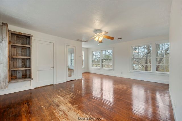 409 North Hutchins, Bryan, TX 77803