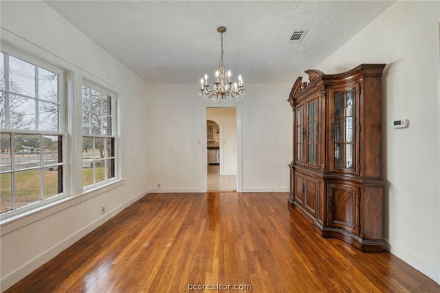 409 North Hutchins, Bryan, TX 77803