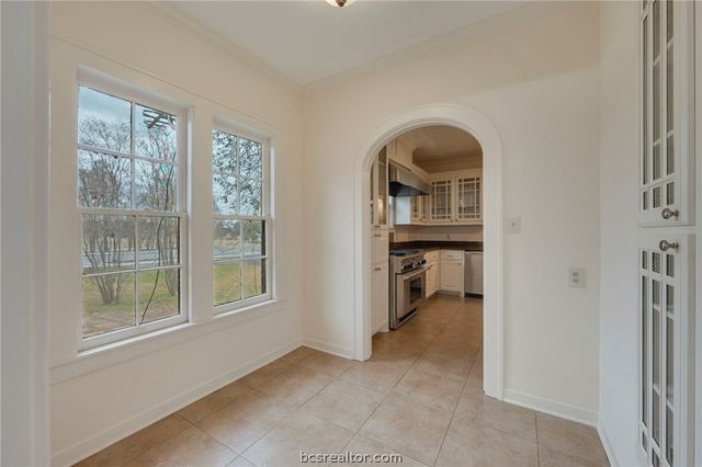 409 North Hutchins, Bryan, TX 77803