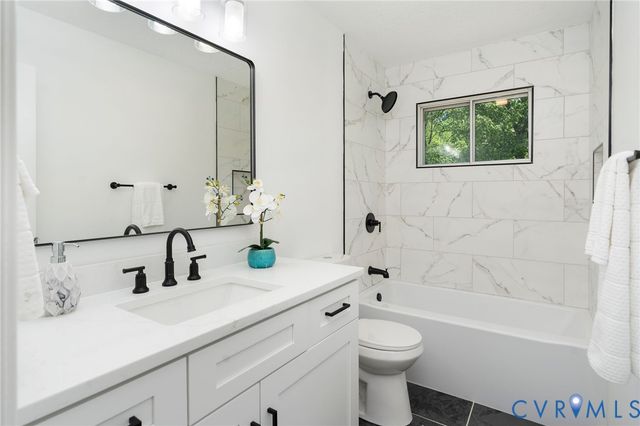 2208 Banbury St, Charlottesville, VA 22901