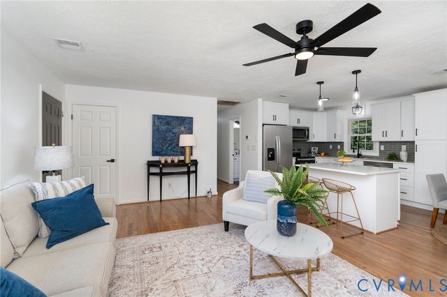 2208 Banbury St, Charlottesville, VA 22901