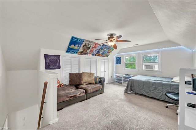 1221 Hartford DR, Virginia Beach, VA 23464