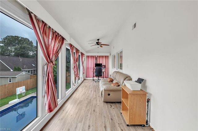 1221 Hartford DR, Virginia Beach, VA 23464