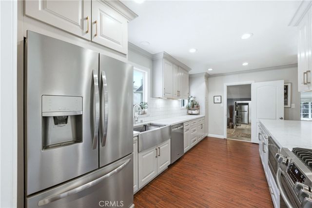 420 Montana Street, Monrovia, CA 91016