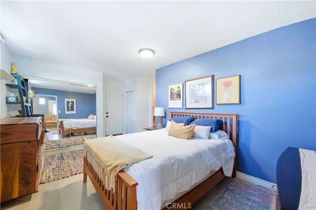 420 Montana Street, Monrovia, CA 91016