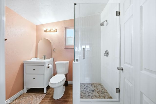 420 Montana Street, Monrovia, CA 91016