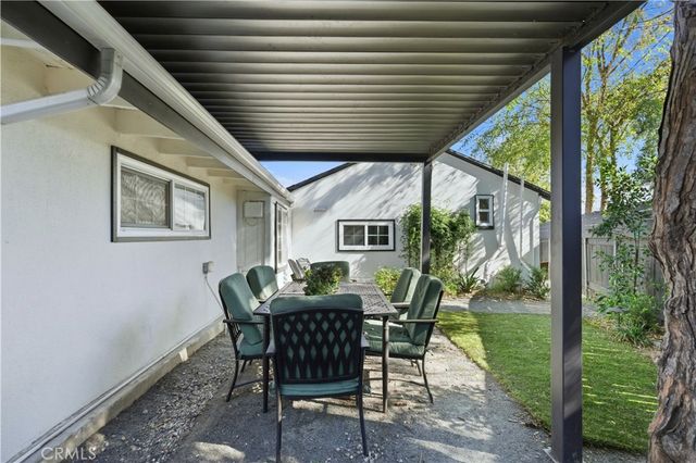 420 Montana Street, Monrovia, CA 91016