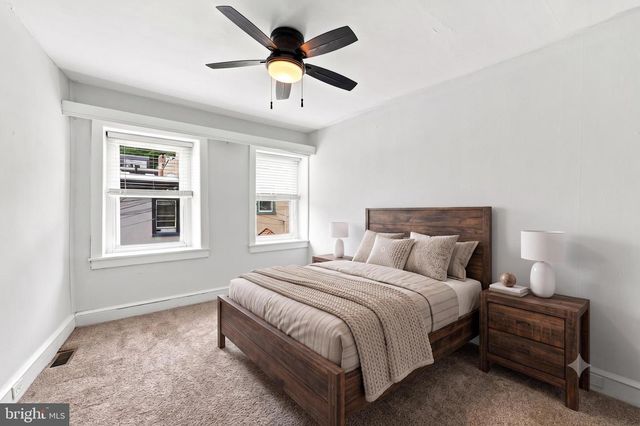 305 CARSON ST, Philadelphia, PA 19128