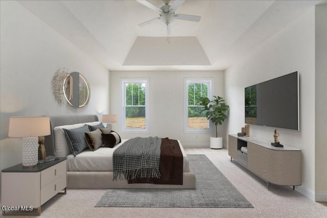 24 Eastpointe Drive, Saratoga Springs, NY 12866