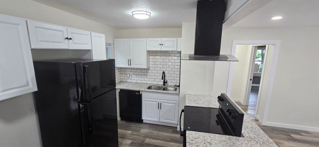 1208 N TERRACE, Wichita, KS 67208