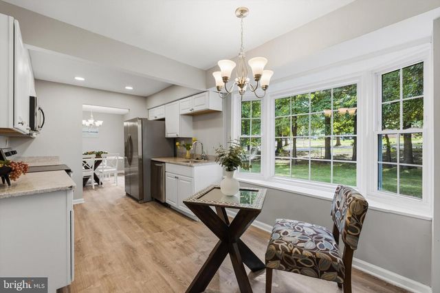 8411 RED WING LN, Lanham, MD 20706