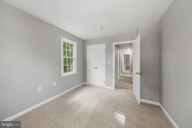 8411 RED WING LN, Lanham, MD 20706