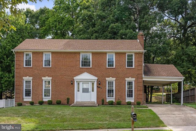 8411 RED WING LN, Lanham, MD 20706
