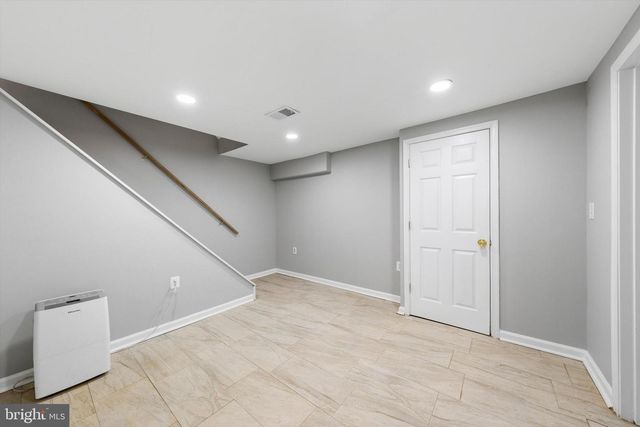 8411 RED WING LN, Lanham, MD 20706
