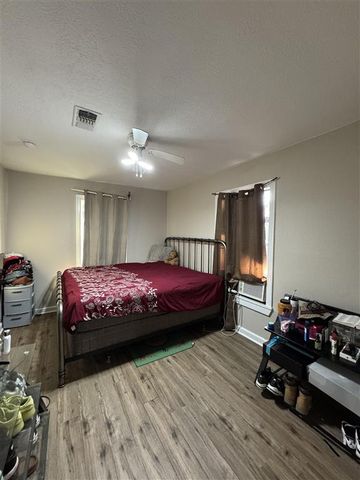 1909 7Th St Street, Lake Charles, LA 70601