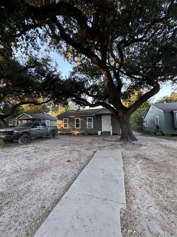 1909 7Th St Street, Lake Charles, LA 70601