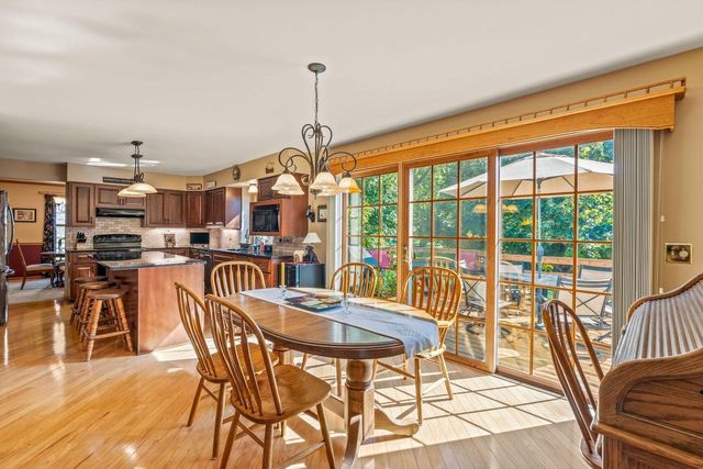 505 Everett DRIVE, Waukesha, WI 53188