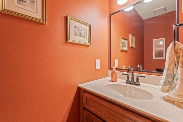 505 Everett DRIVE, Waukesha, WI 53188