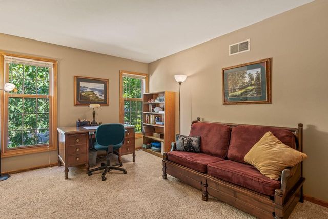 505 Everett DRIVE, Waukesha, WI 53188