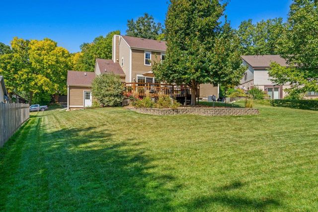 505 Everett DRIVE, Waukesha, WI 53188