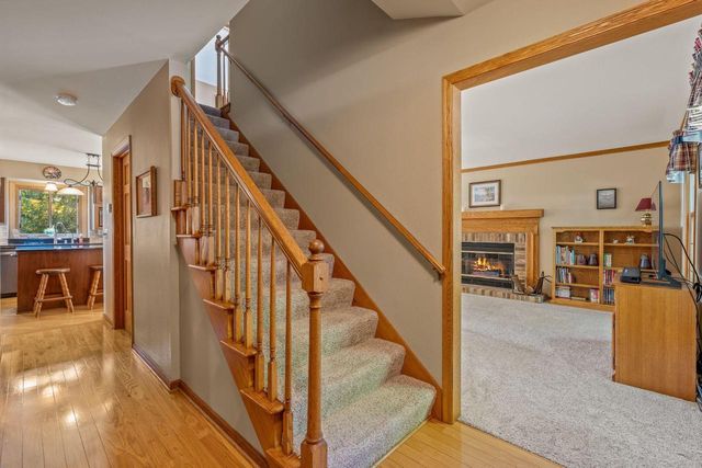 505 Everett DRIVE, Waukesha, WI 53188