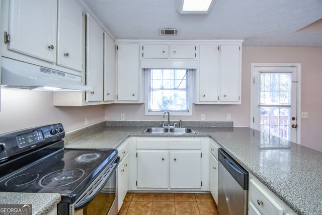 337 Mary Alice Drive, Winder, GA 30680