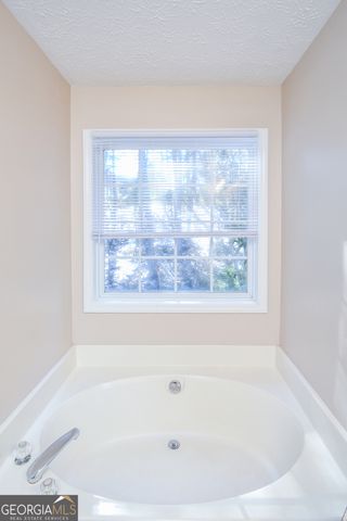 337 Mary Alice Drive, Winder, GA 30680