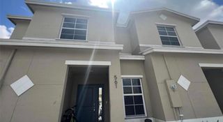 561 NE 5th Way, Florida City, FL 33034
