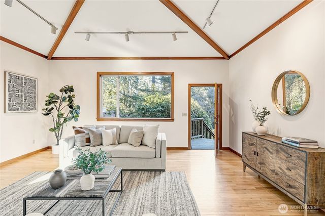 2209 NE 177th Street, Shoreline, WA 98155