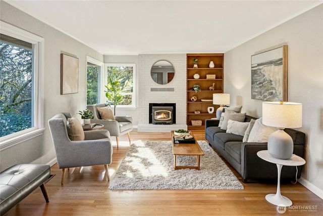 2209 NE 177th Street, Shoreline, WA 98155