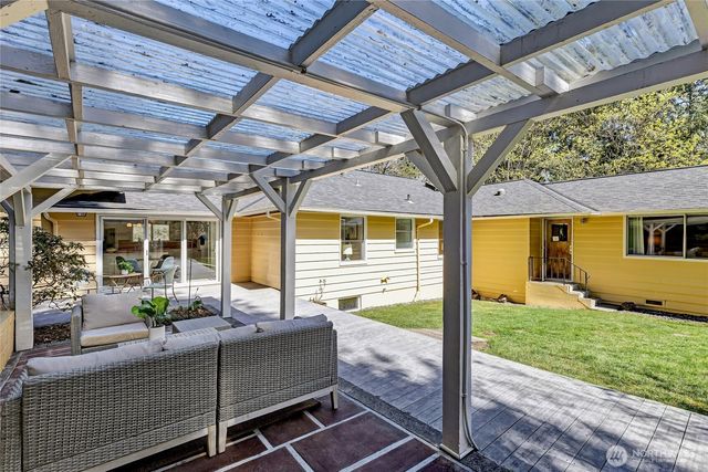 2209 NE 177th Street, Shoreline, WA 98155