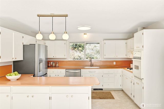 2209 NE 177th Street, Shoreline, WA 98155