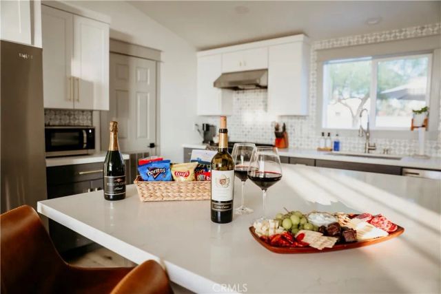 39220 Gray Squirrel Road, Temecula, CA 92592