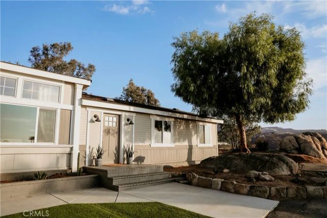39220 Gray Squirrel Road, Temecula, CA 92592