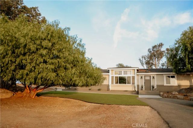 39220 Gray Squirrel Road, Temecula, CA 92592