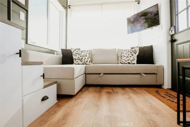 39220 Gray Squirrel Road, Temecula, CA 92592