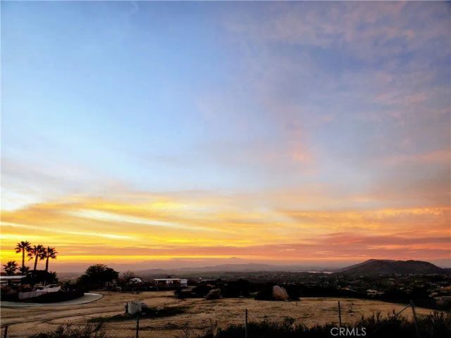 39220 Gray Squirrel Road, Temecula, CA 92592