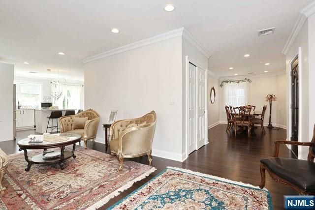 27 West Street, Closter, NJ 07624