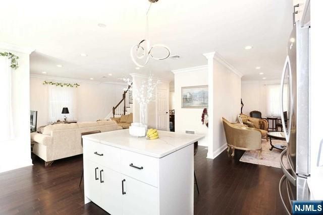 27 West Street, Closter, NJ 07624