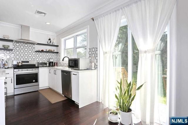 27 West Street, Closter, NJ 07624