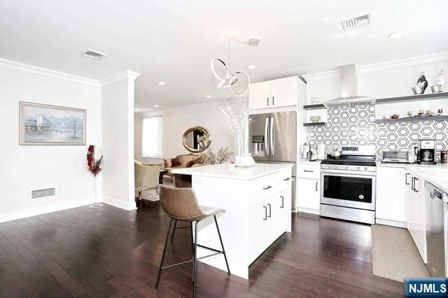 27 West Street, Closter, NJ 07624