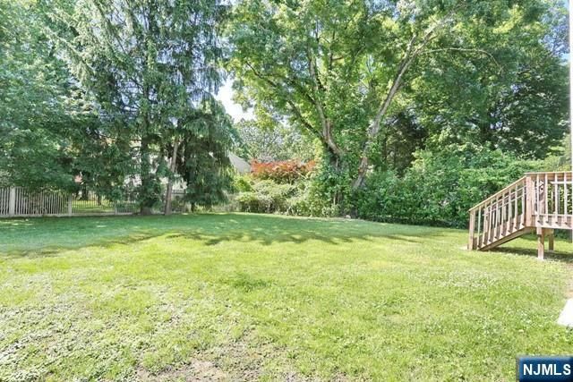 27 West Street, Closter, NJ 07624