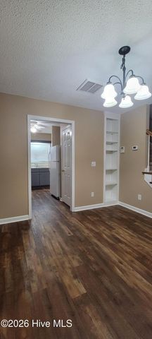 105 Sunshine Lane A, Winterville, NC 28590