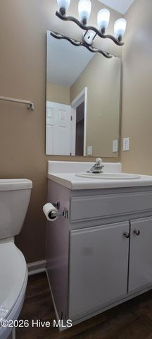 105 Sunshine Lane A, Winterville, NC 28590